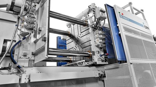 车企们跟特斯拉学了半天，结果学了个没用的